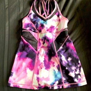 Lululemon Top NEVER WORN!